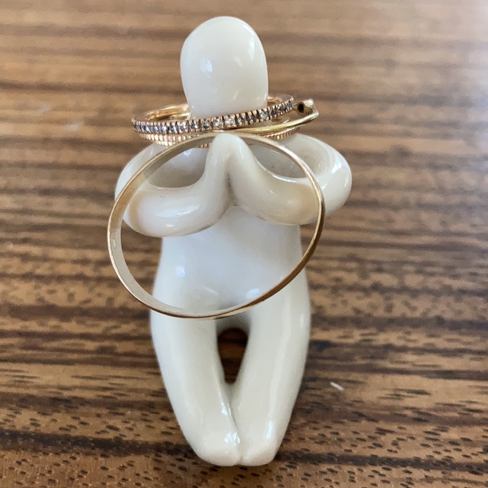 Porcelain Ceramic Praying Hands Peaceful Figure meditator meditation ring holder